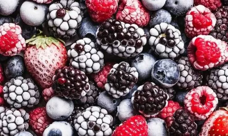 Холодильна та морозильна камери для Заморозки малини і суниці