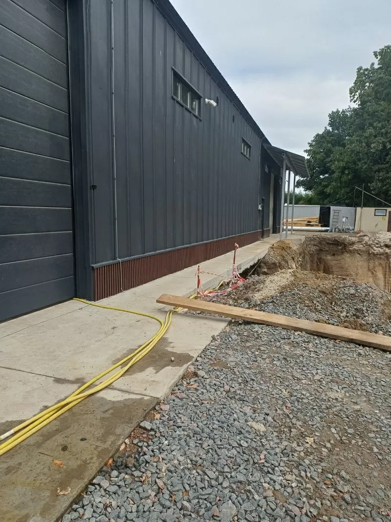 Монтаж сендвіч-панелей,  металоконструкцій,  профлист 2