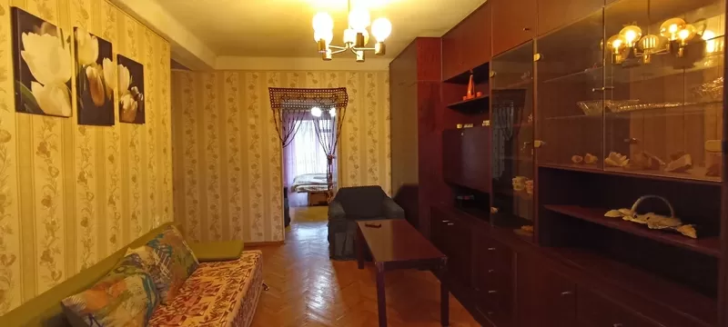 Сдам 3-комнатную квартиру в Киеве. Пешком 4 минуты Метро Левобережная. 2