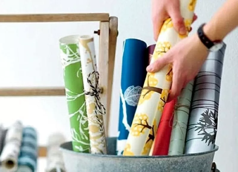 Обклеювання шпалерами Київ ціна