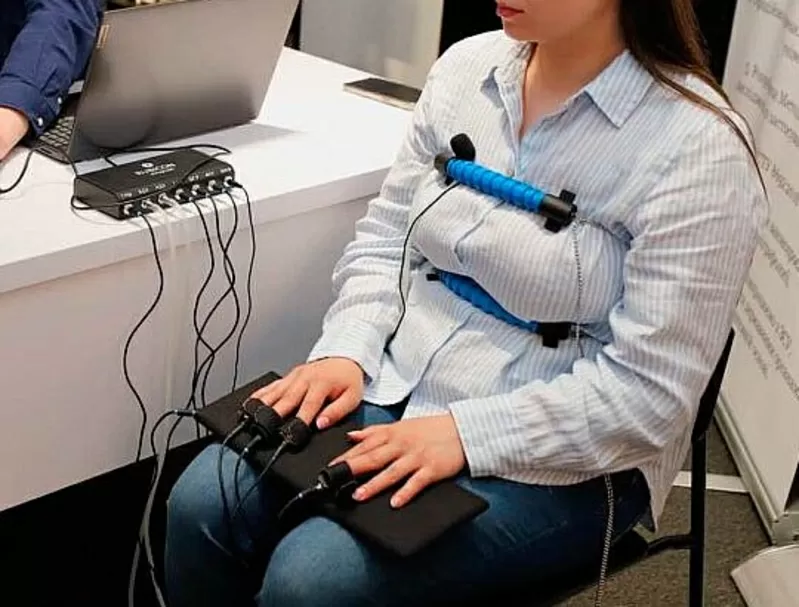 Перевірки на детекторі брехні - Polygraph Т