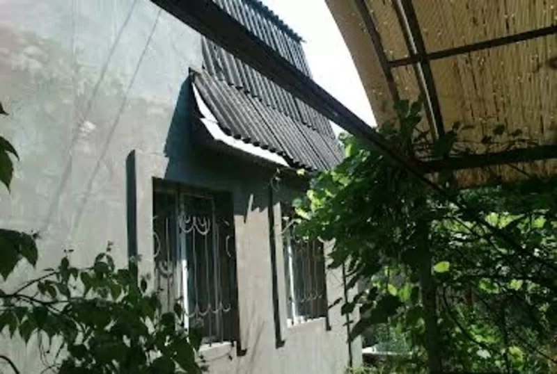 Продам участок 6 сот. в Осокорках 3, 5км. від метро Славутич Київ. 3
