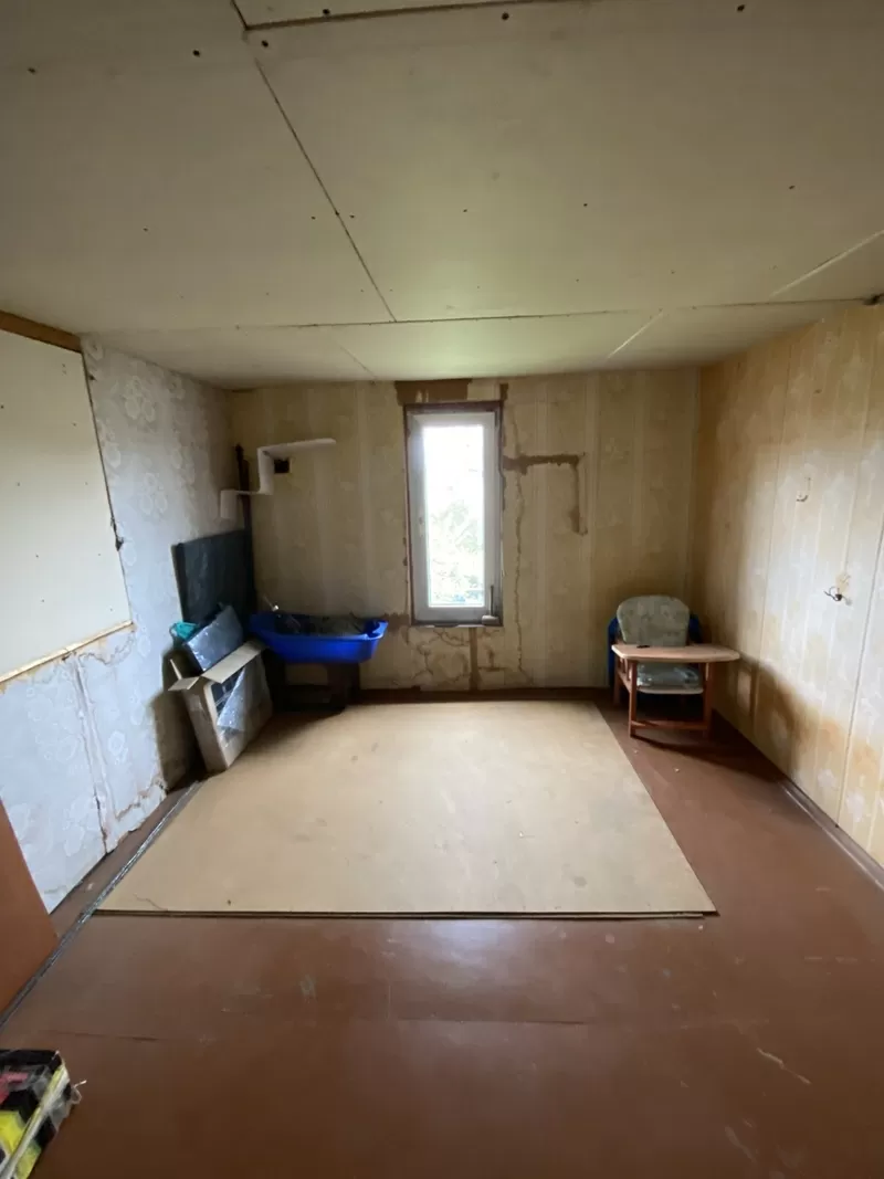 Продам участок 6 сот. в Осокорках 3, 5км. від метро Славутич Київ. 8