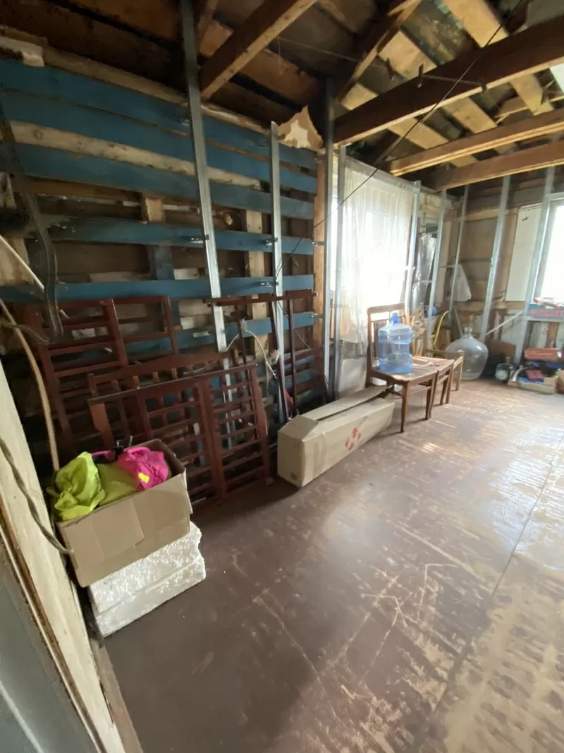 Продам участок 6 сот. в Осокорках 3, 5км. від метро Славутич Київ. 10