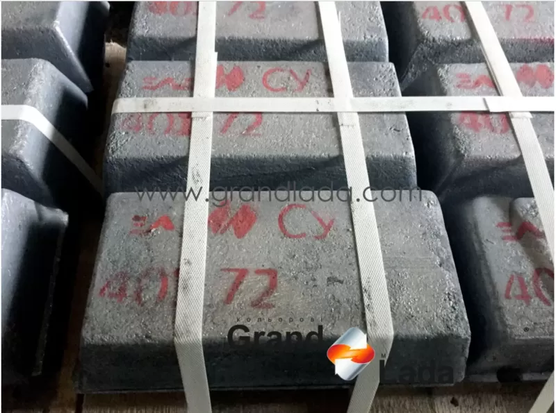 Продам сурму в чушках Су0