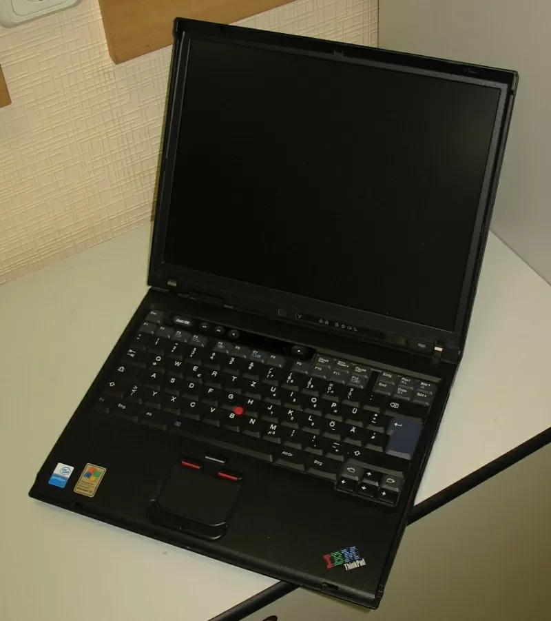  IBM  R50 