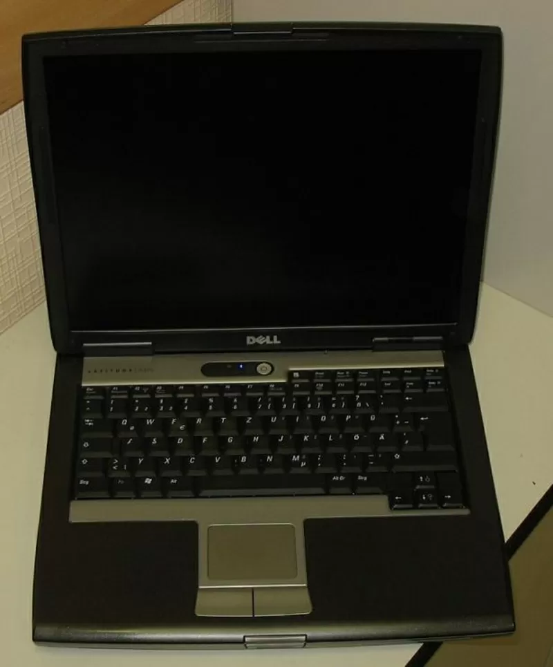 Ноутбук Dell D520