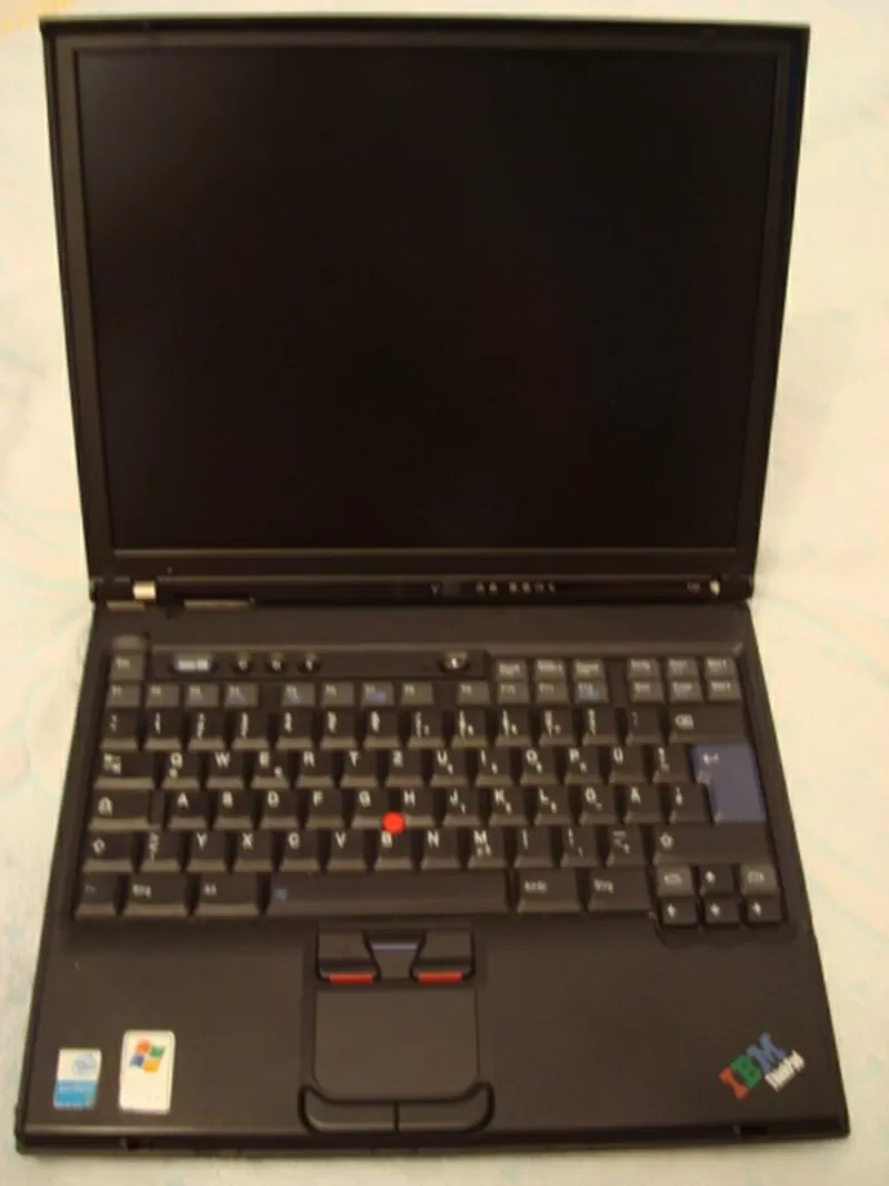 Ноутбук IBM ThinkPad T40- знаменитая T-серия