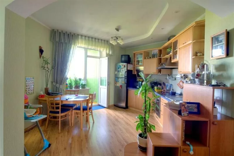 Продается 3-х комн.квартира, Киев, ул.Амосова, 4 4