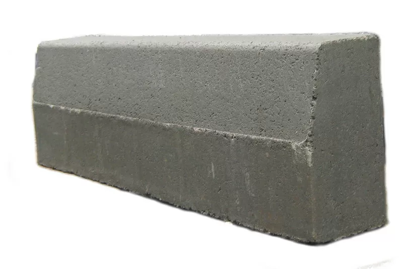 Борт дорожный вибролитой