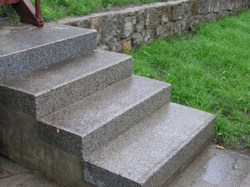 Облицовочные работы гранитом и мрамором 6