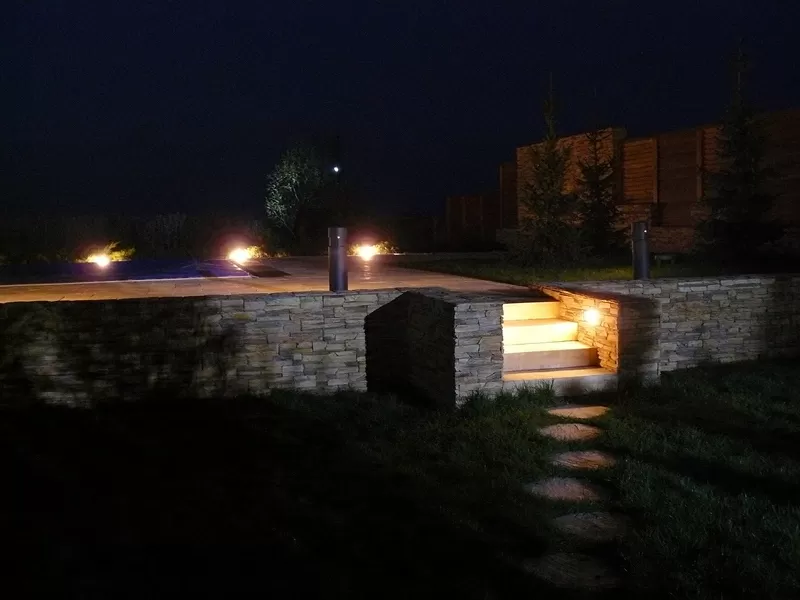 Озеленение , освещение и полив