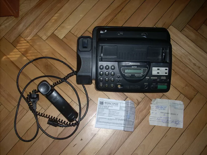 продам б/у факс Panasonic KX-FT21RS  2