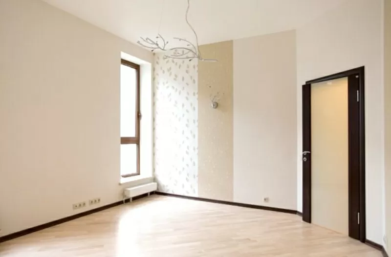 Поклейка обоев в Киеве - 20 грн,  Укладка ламината 0632154503