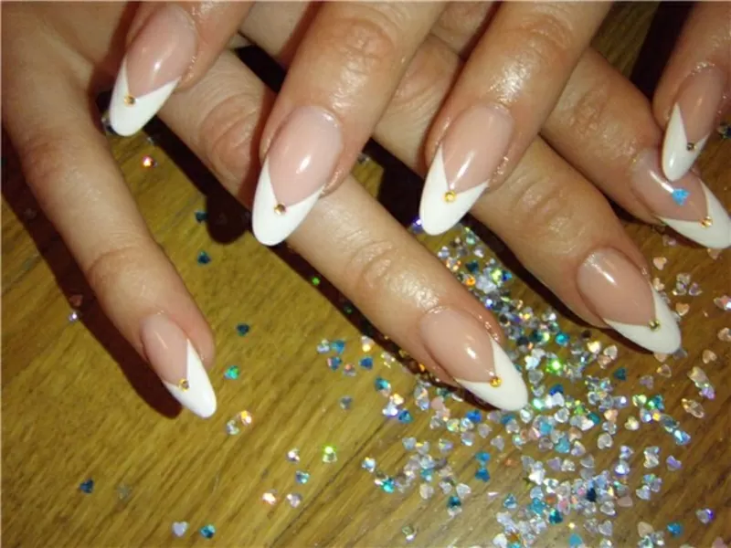 Наращивание ногтей гелем