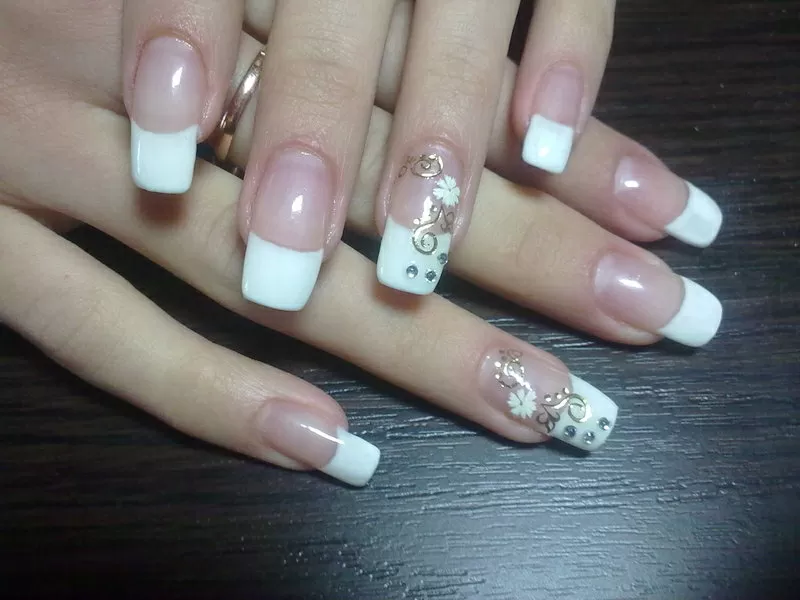 Наращивание ногтей м.Позняки