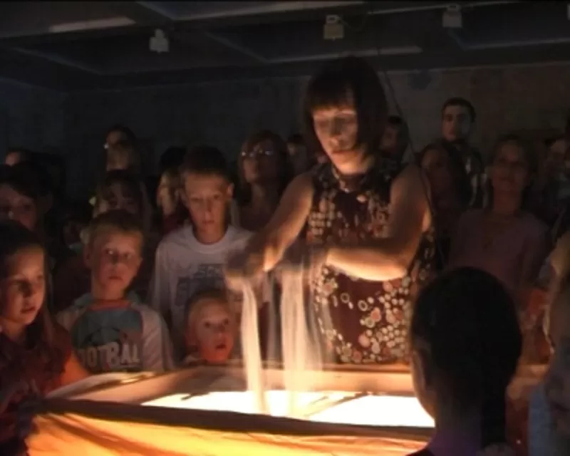 Песочное шоу,  песочная анимация,  рисунок песком,  изготовление видеорол 4