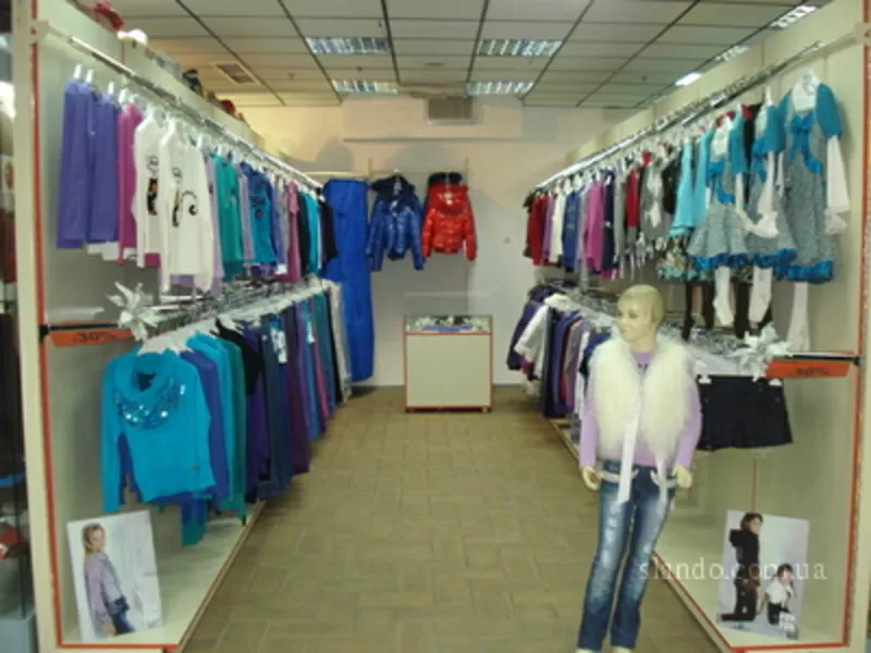 Продам торговое оборудование б/у площадь 21 м2., Крещатик (14 000, 00 г