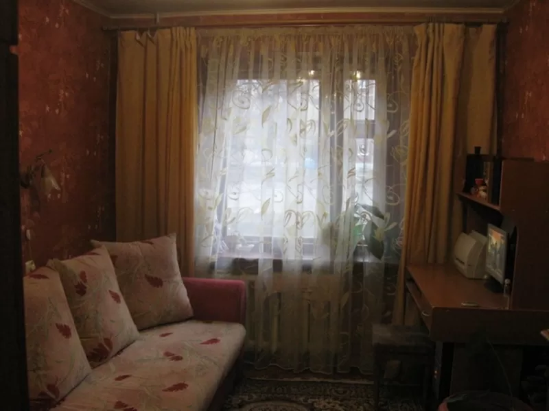 продам  свою 2-х комнатную квартиру Макеевка 3