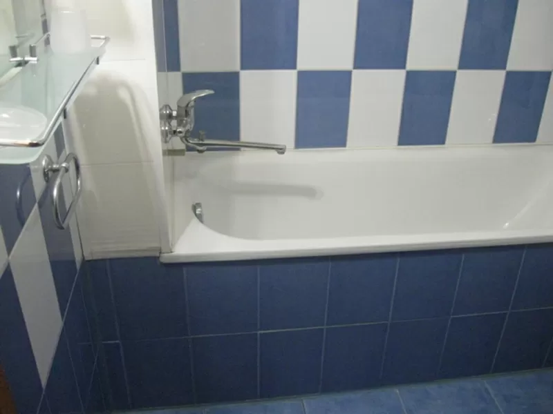 продам  свою 2-х комнатную квартиру Макеевка 5