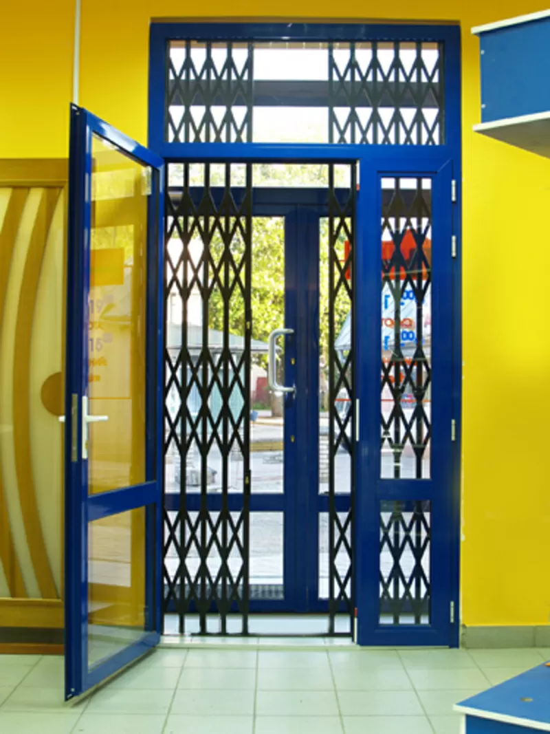 Раздвижные решетки на окна,  двери и любые другие проемы в Броварах 2