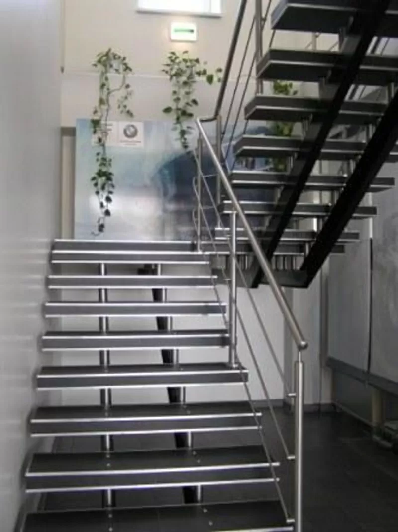  Перила,  поручни,  ограждения из н/ж  стали. Проекты лестниц,   2