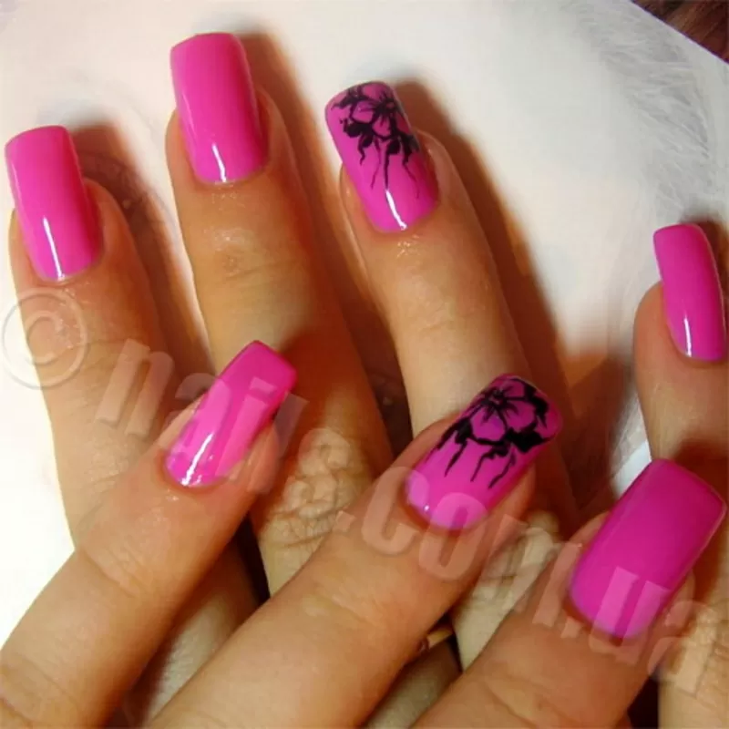 маникюр,  педикюр,  наращивание ногтей,  парикмахерские услуги